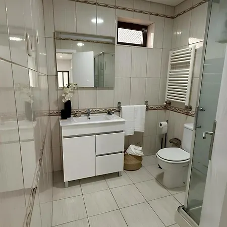 Do Rojao Do Meio Mesão Frio